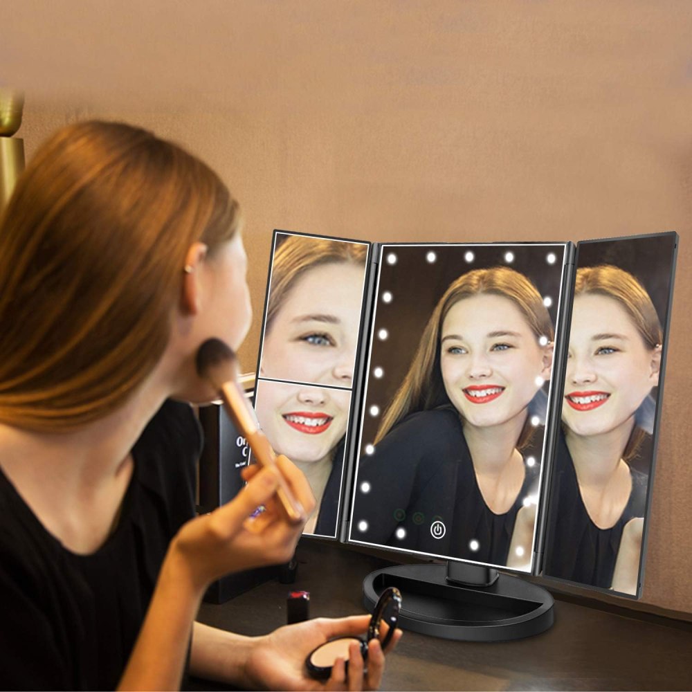 Cosmetic Light Mirror: image 7